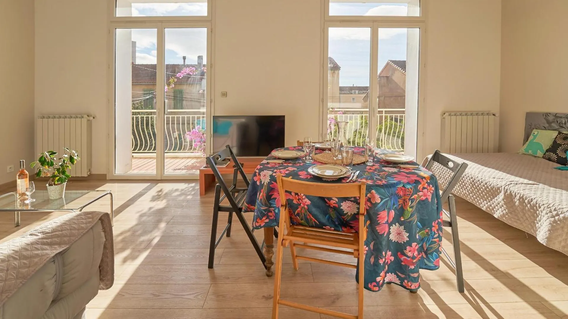 דירות טולון Havre Familial Cosy Avec Terrasse & Lumiere