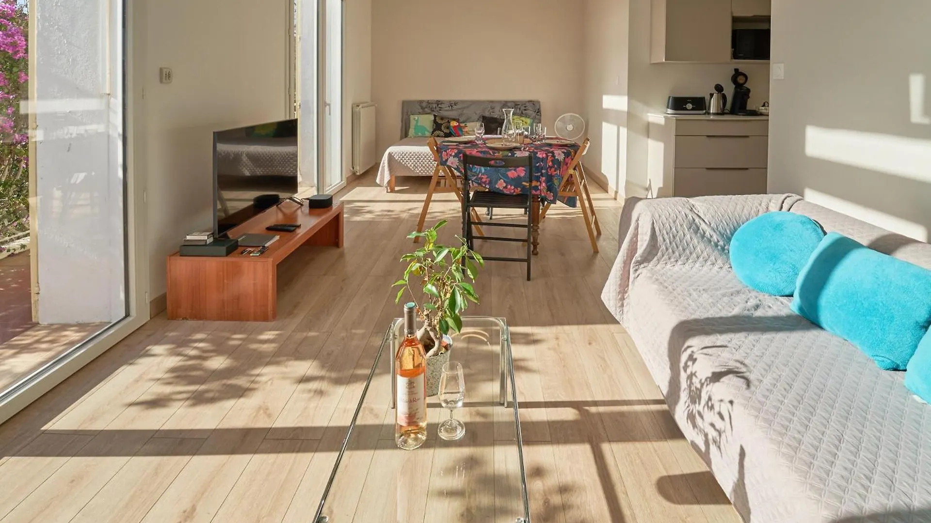 דירות טולון Havre Familial Cosy Avec Terrasse & Lumiere